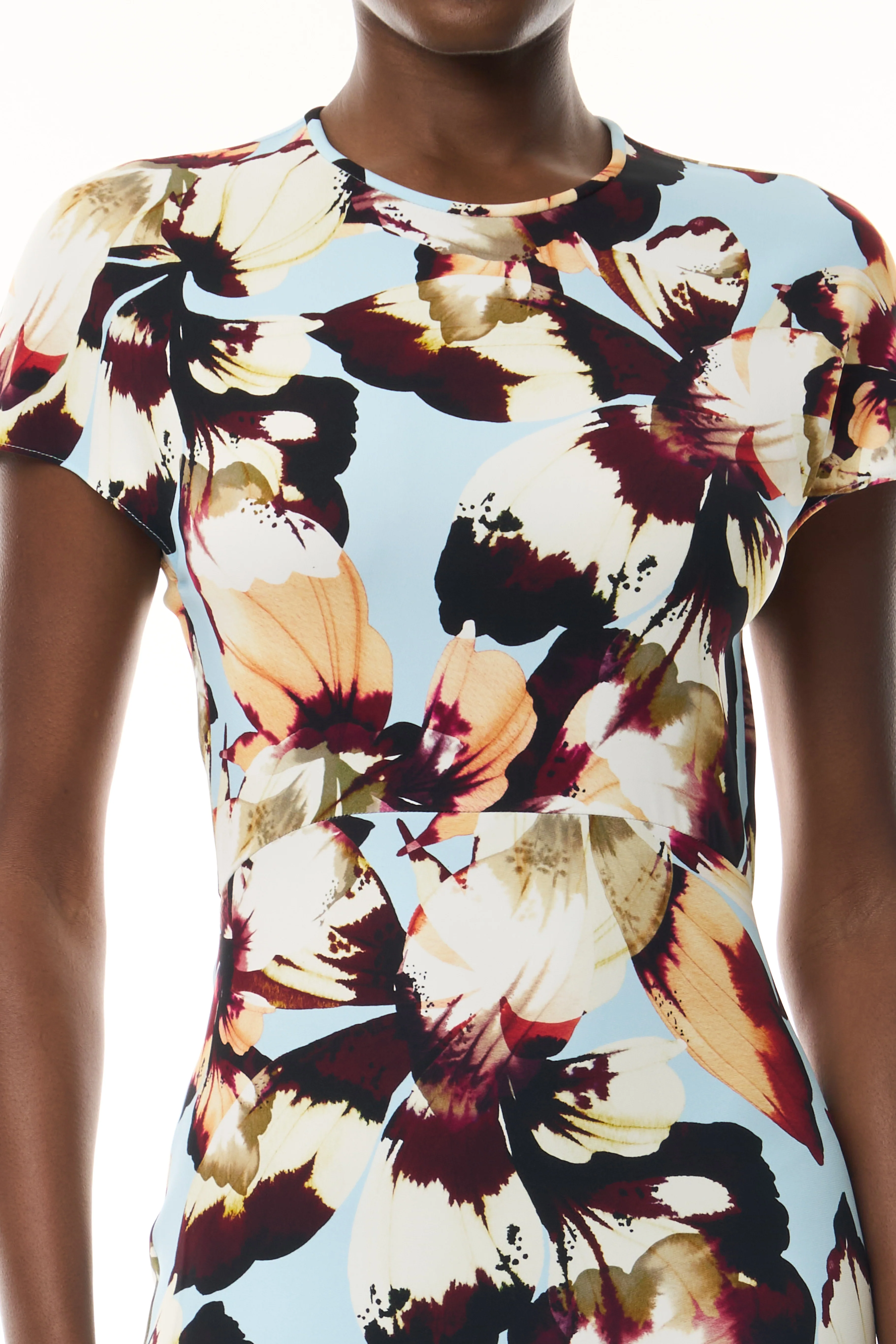 Short Sleeve Amber Lily Day Dress - Image 2